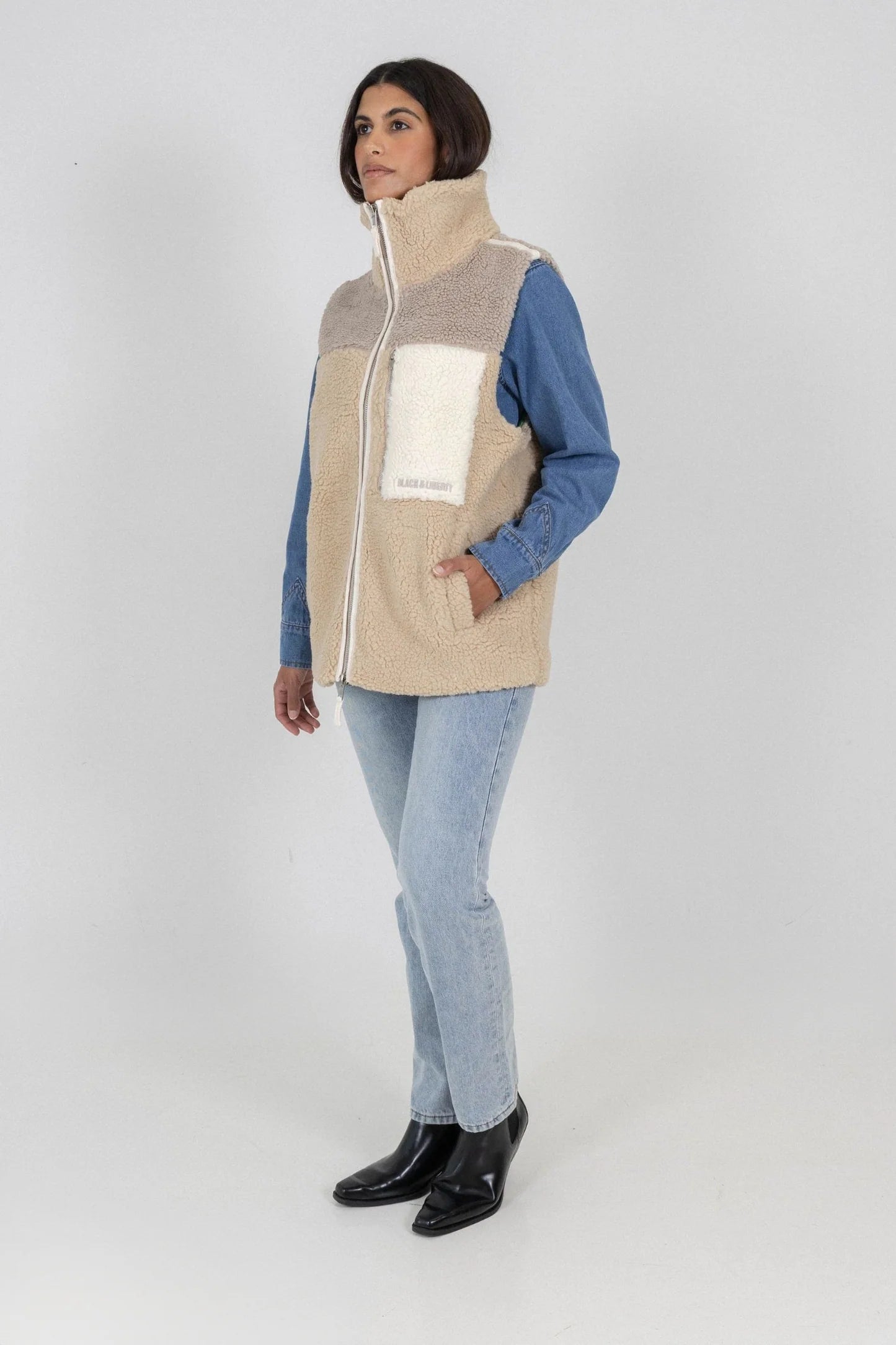 The Alpine Vest - Large