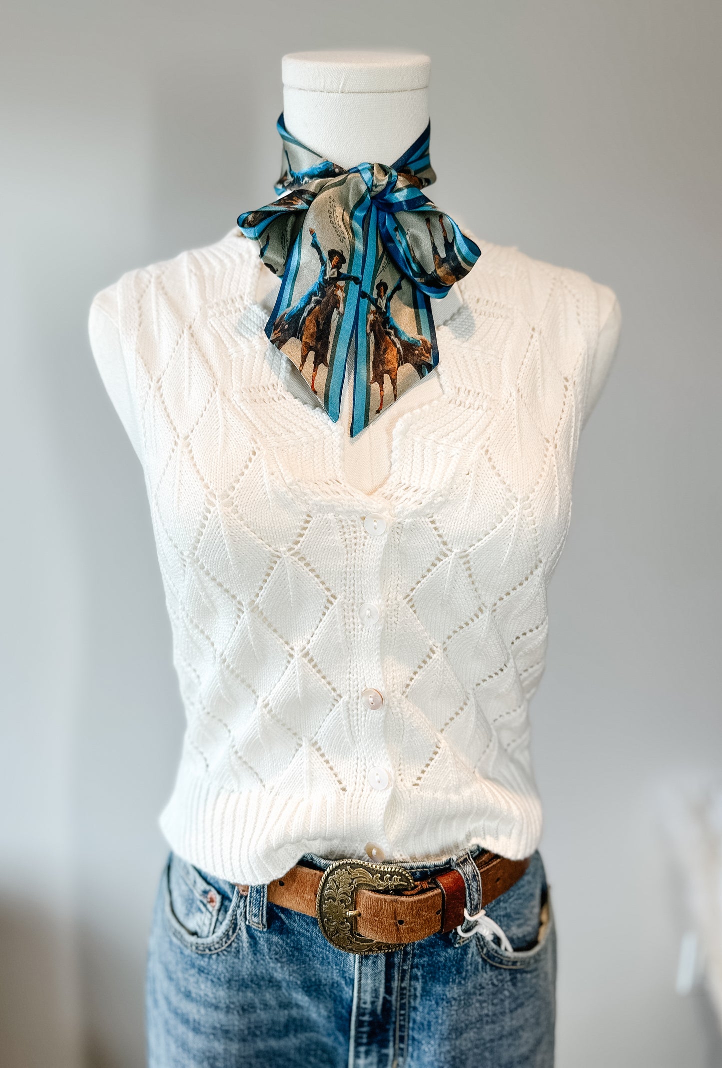 The Ivory Spur Knit