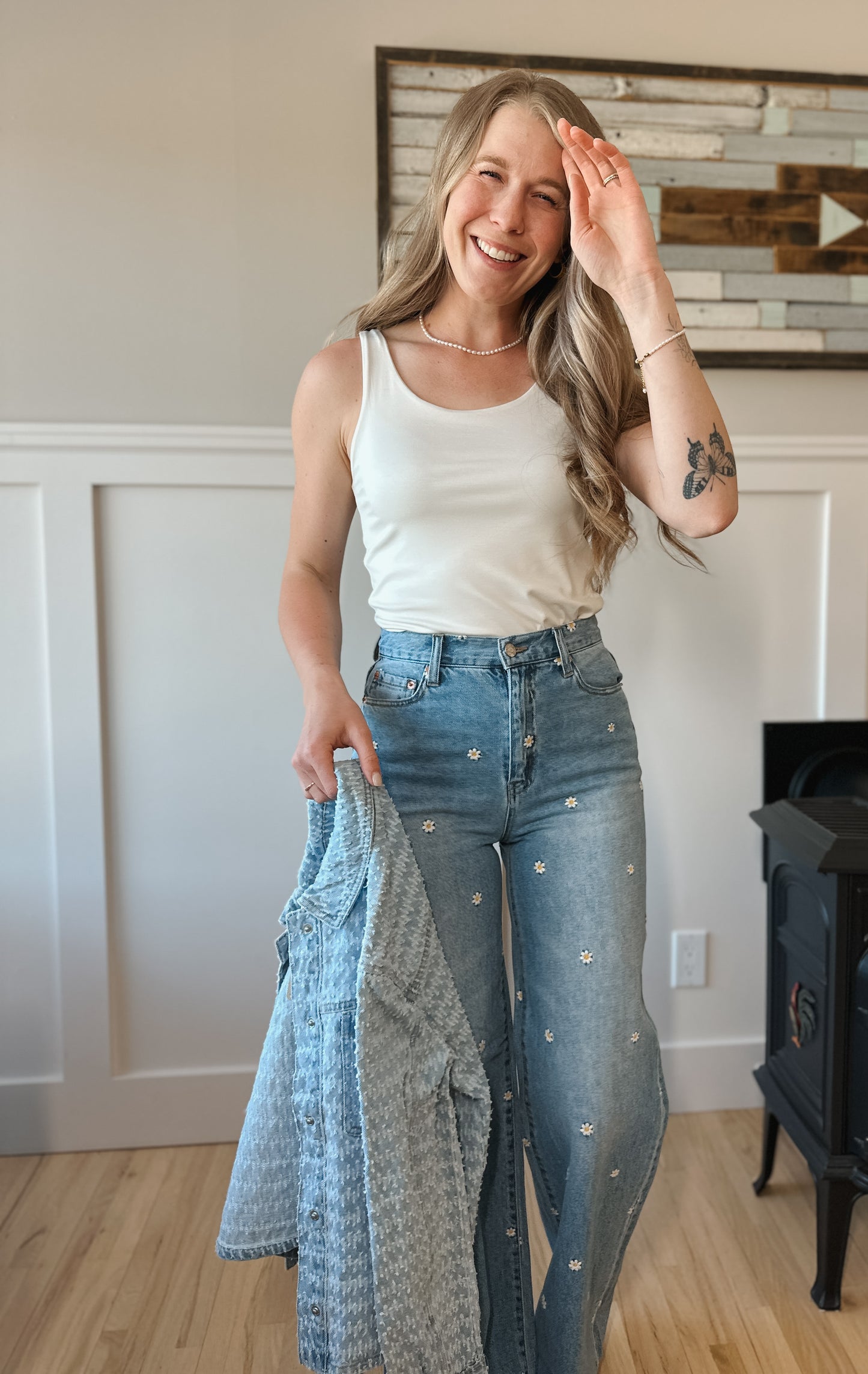 Far Out Jeans in Daze-Y