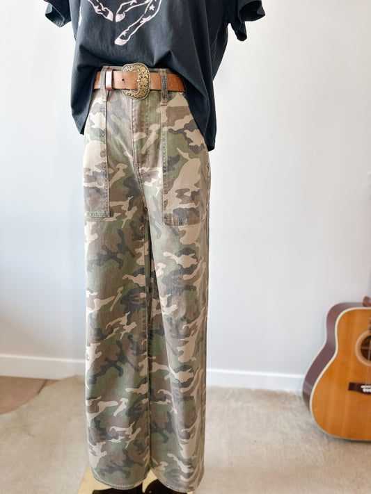 The Far Out In Hideaway