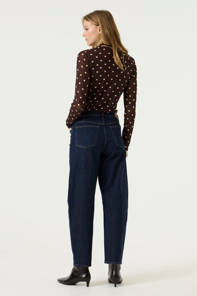 The Oakwood Top